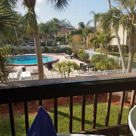 2Br/1Ba Vacation Rental - Sienna Park サラソータ エクステリア 写真